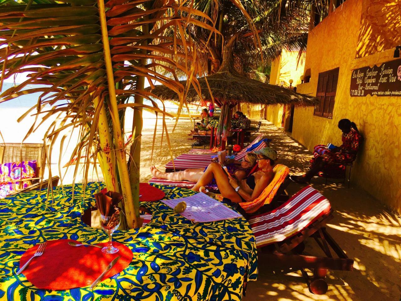 Maison Couleur Passion Nianing Luaran gambar